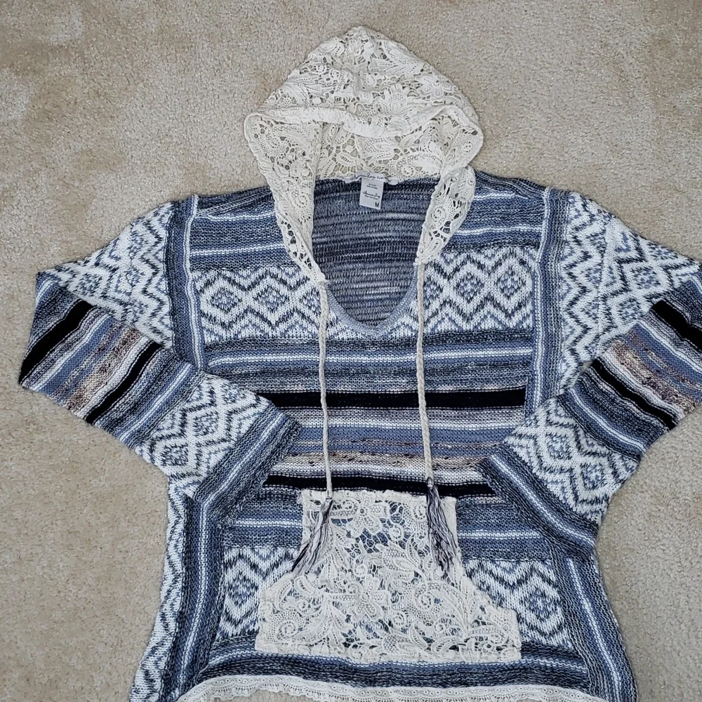 American Rag Hooded Crochet Lace Sweater Sz M